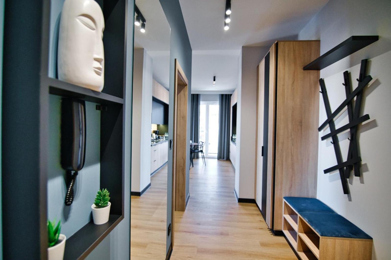 Apartment No 61 Blue Zator